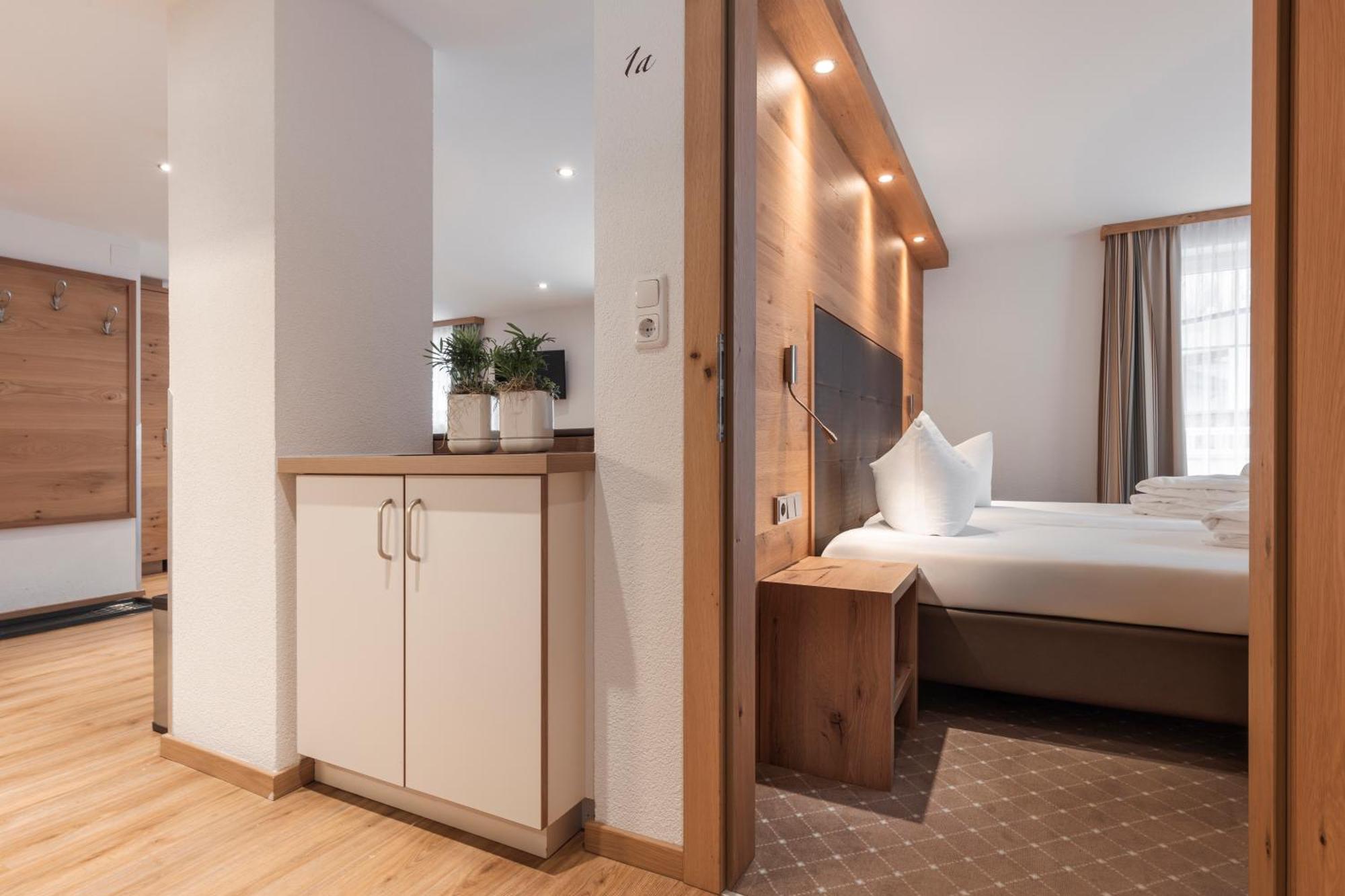 Schmid Rooms & Apartments イシュグル エクステリア 写真