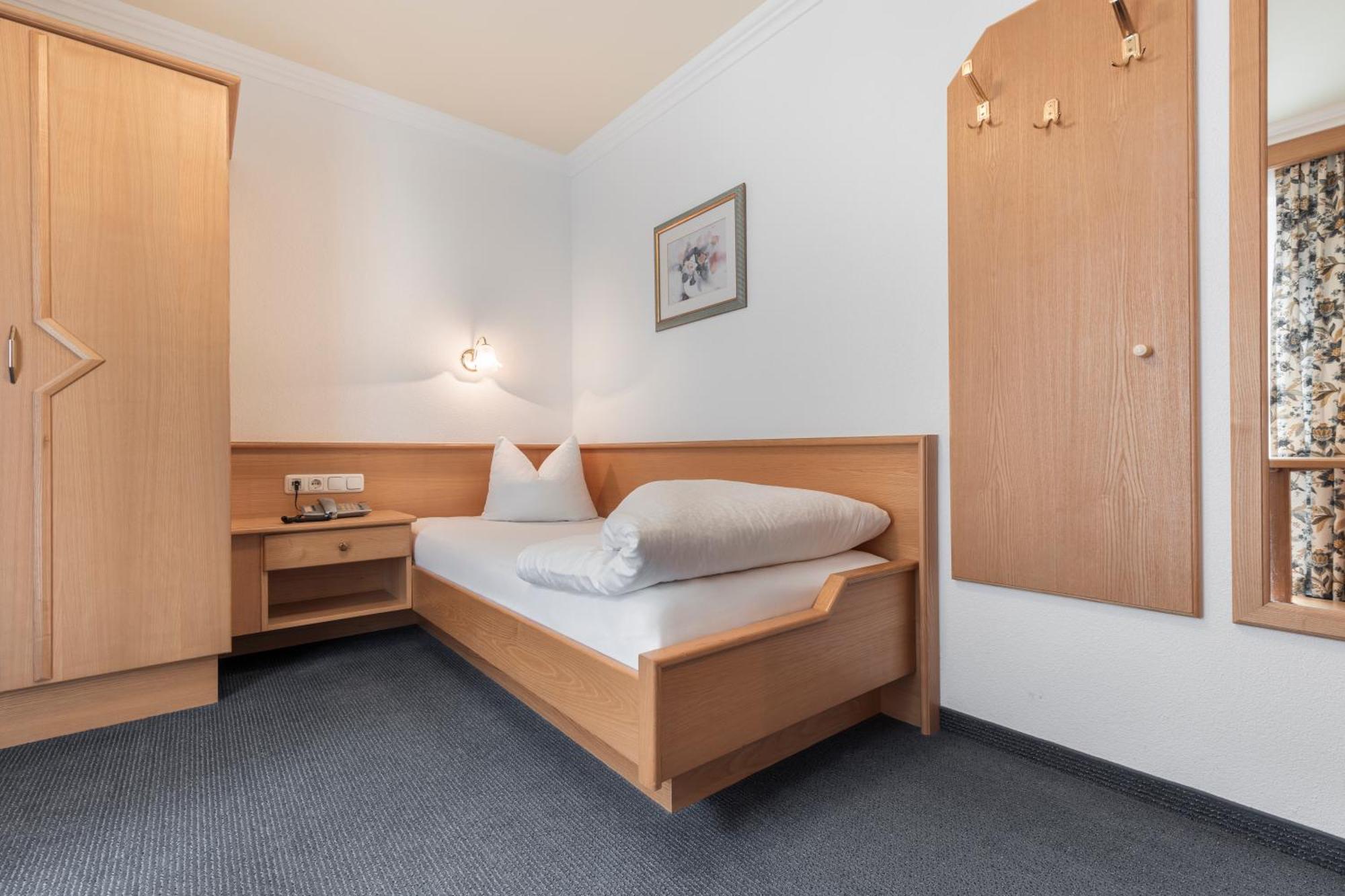 Schmid Rooms & Apartments イシュグル エクステリア 写真